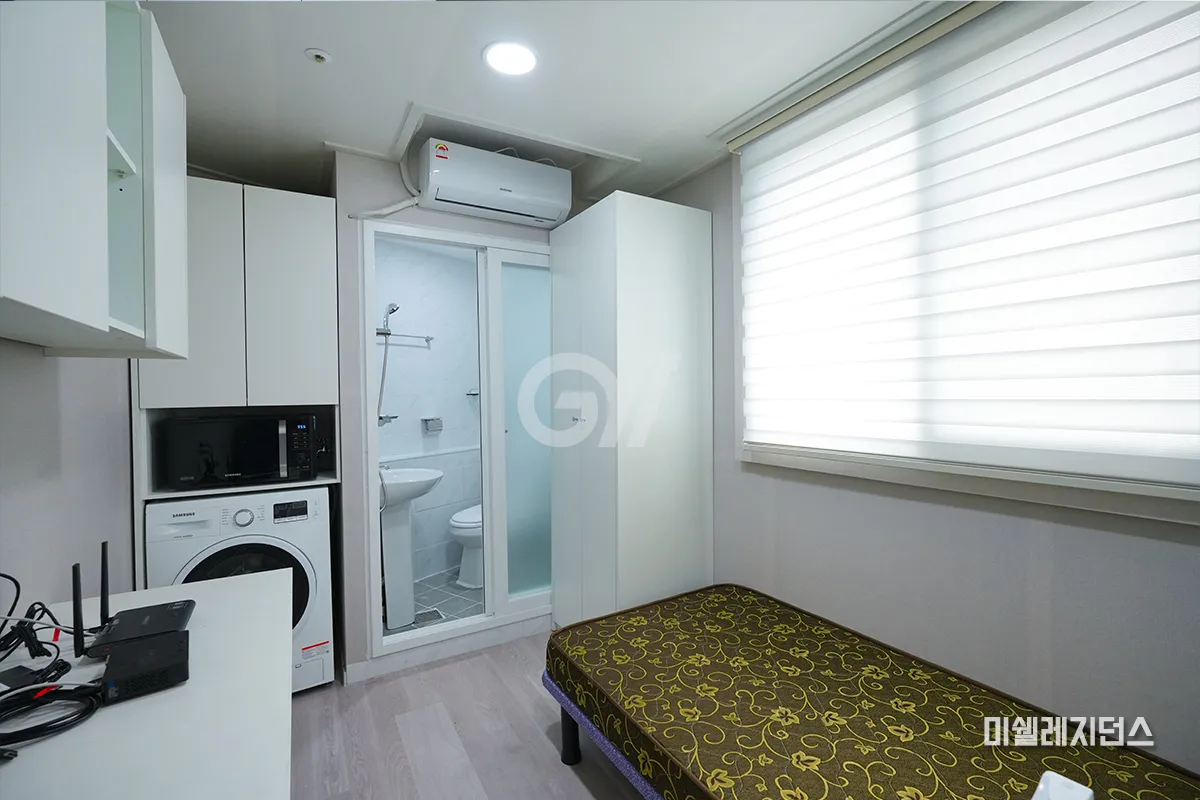 Deluxe Room (Deposit 200,000 KRW) — photo 7 of 7