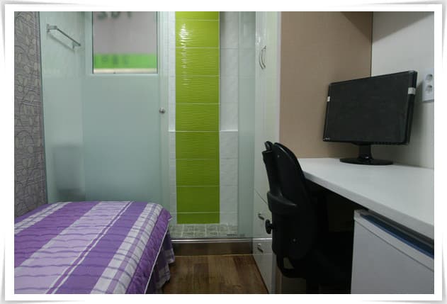 Inner Window Room (Deposit 100,000 won) — photo 2 of 4