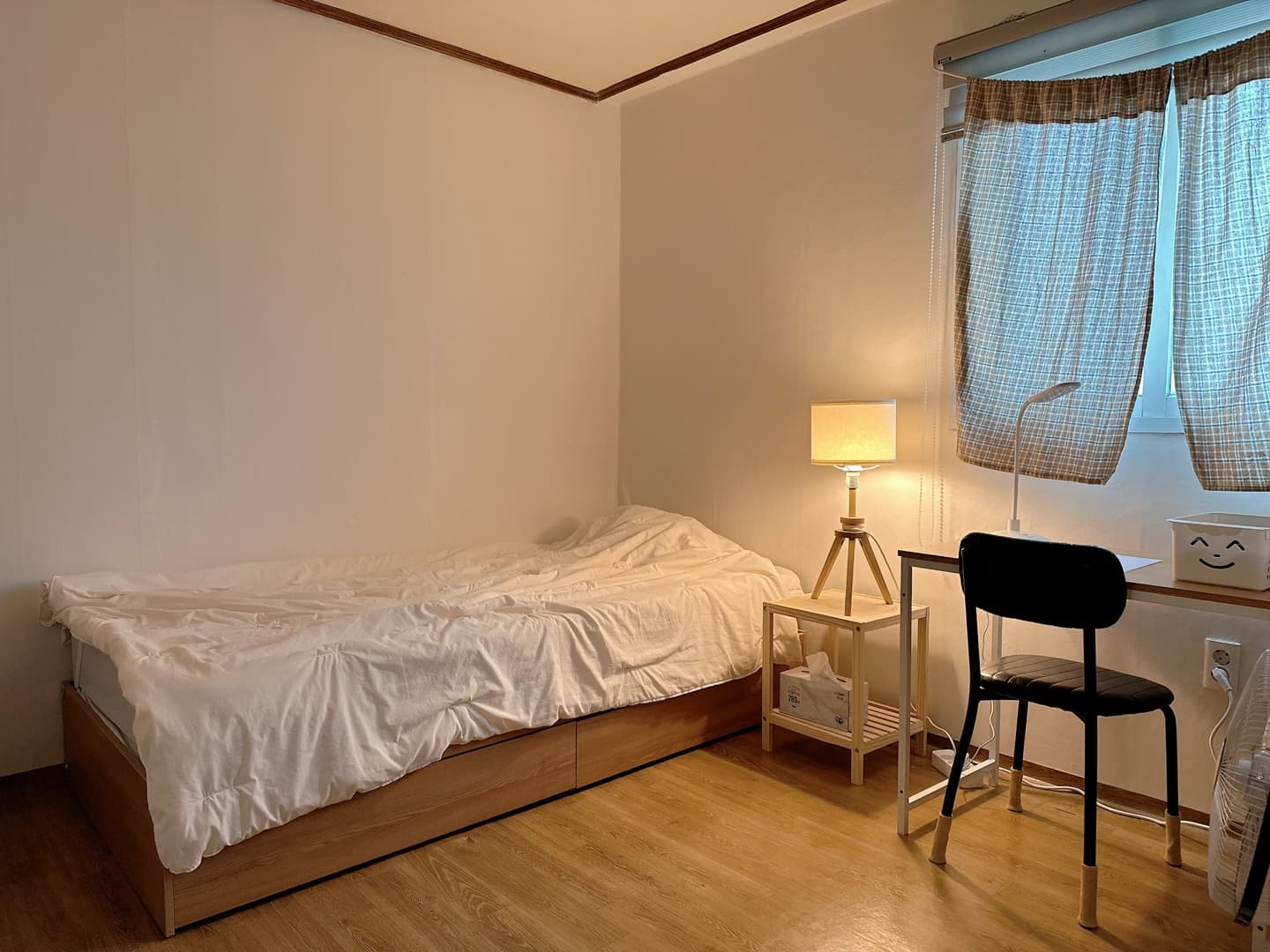 Room 1 — photo 1 of 5