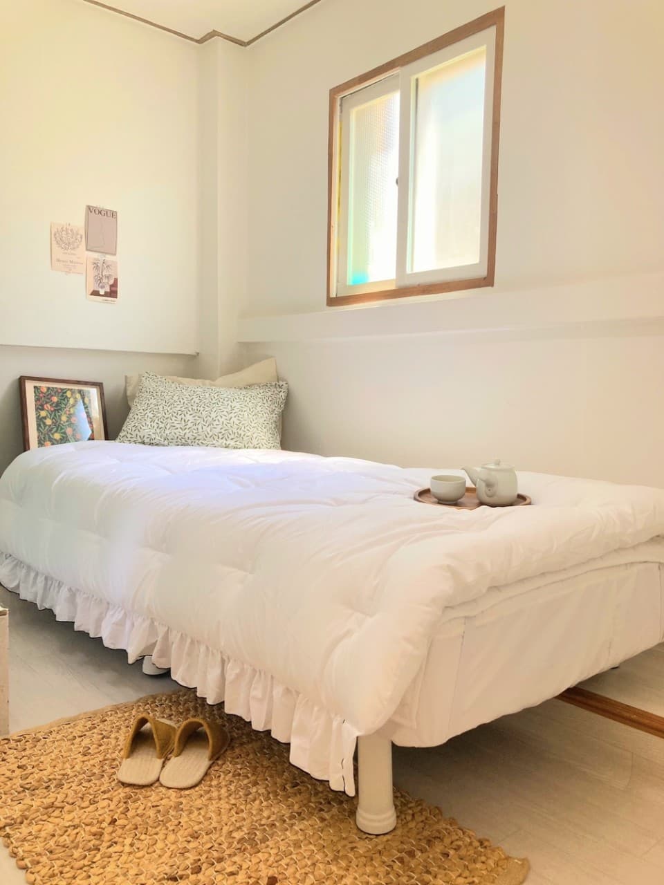 Window Premium Studio (Deposit 200,000 KRW) — photo 1 of 15