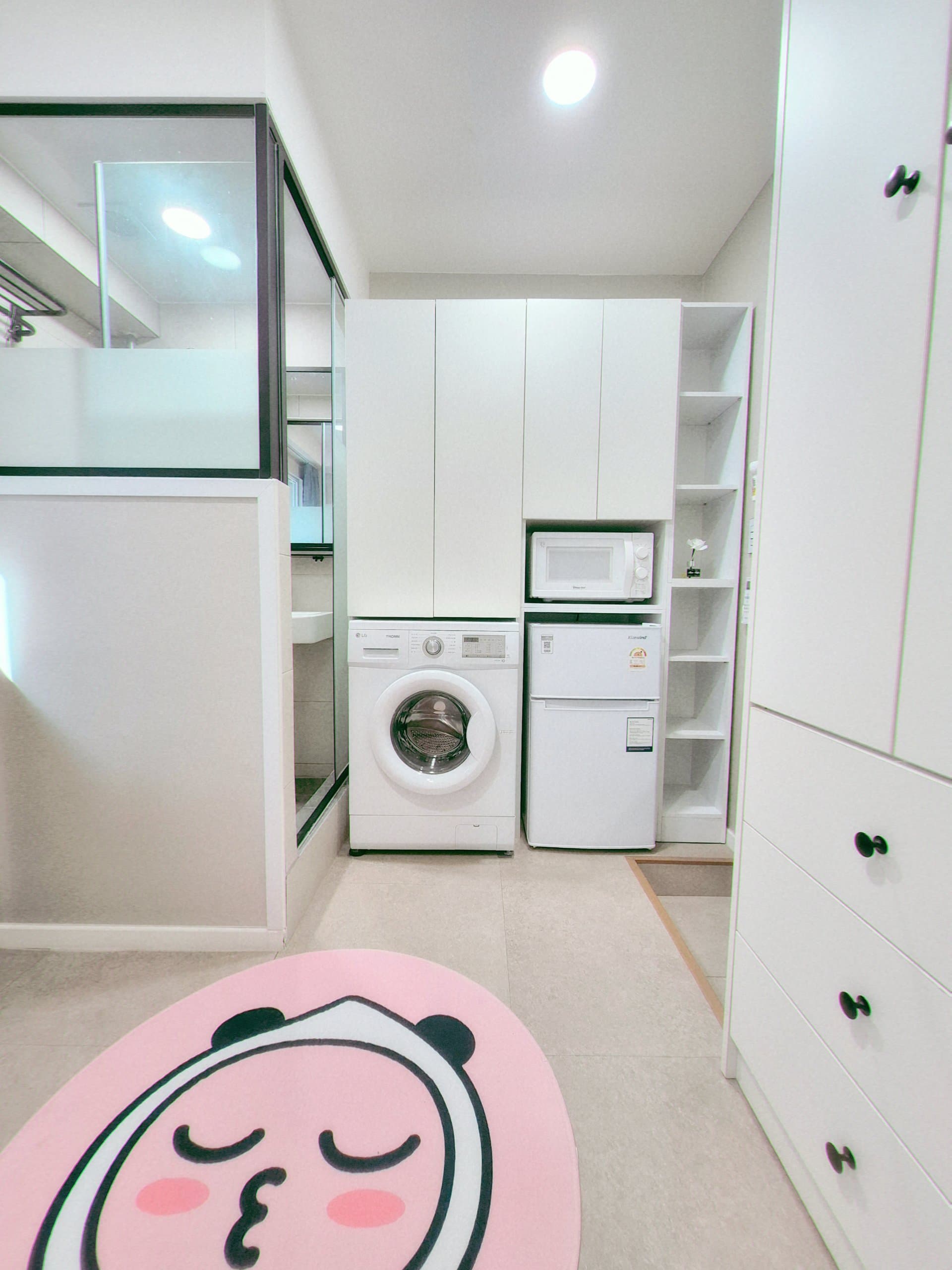 Deluxe Room — photo 6 of 6