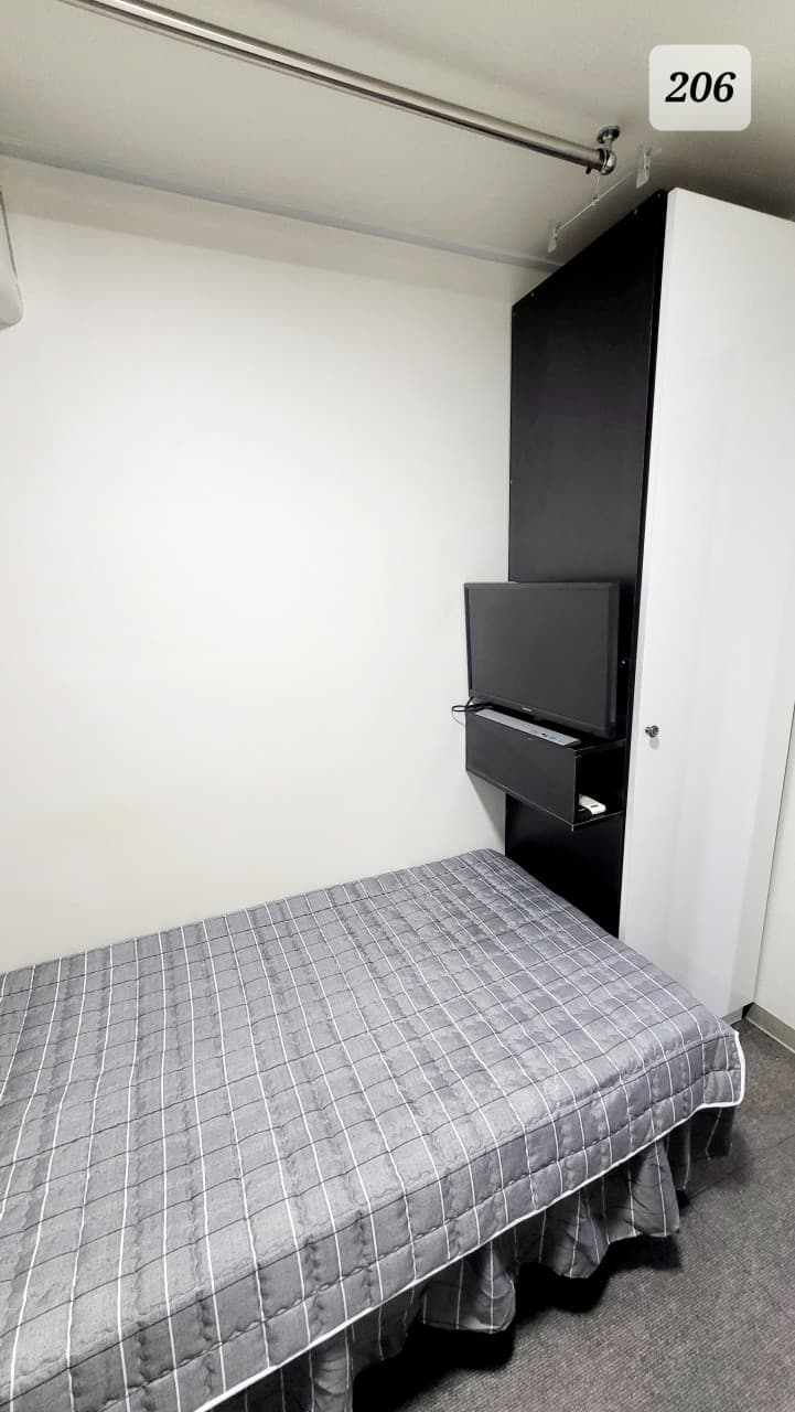 C (Interior Window Studio) - Deposit 150,000 KRW — photo 7 of 7
