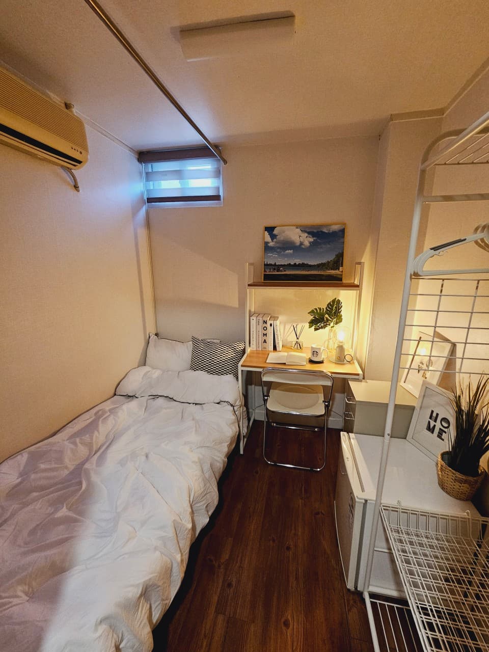 Studio Apartment (Monthly Rent 500,000–540,000 KRW) — photo 1 of 9