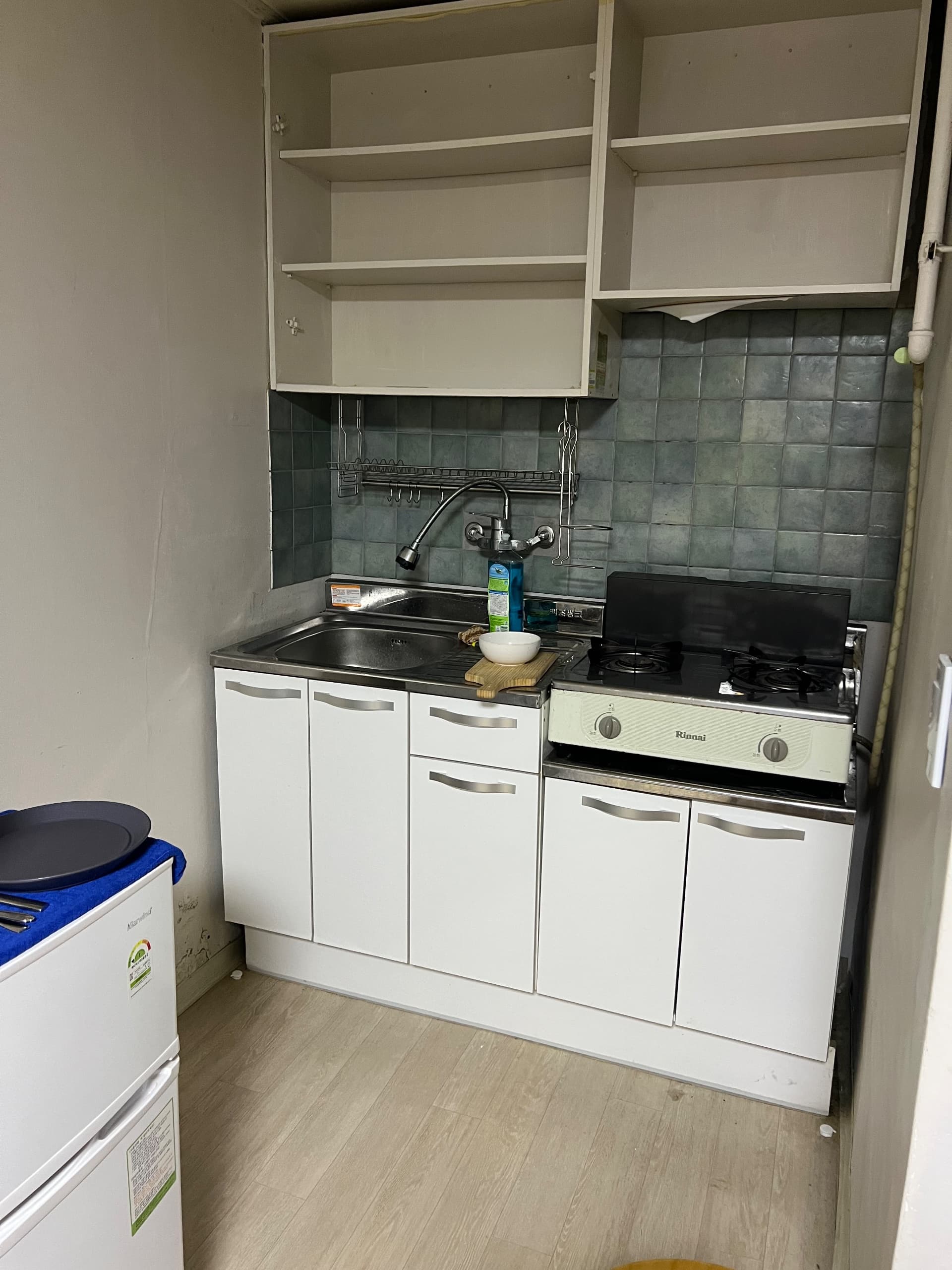 room 1 — photo 1 of 3