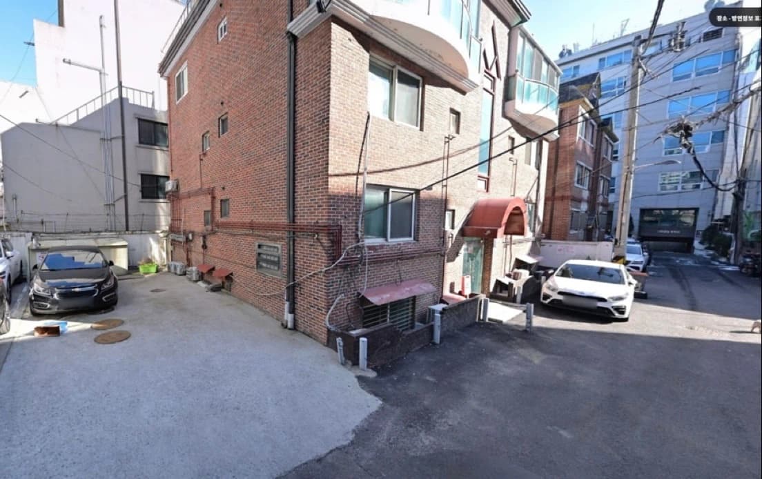 Studio 1-Minute Walk from Seonjeongneung Station