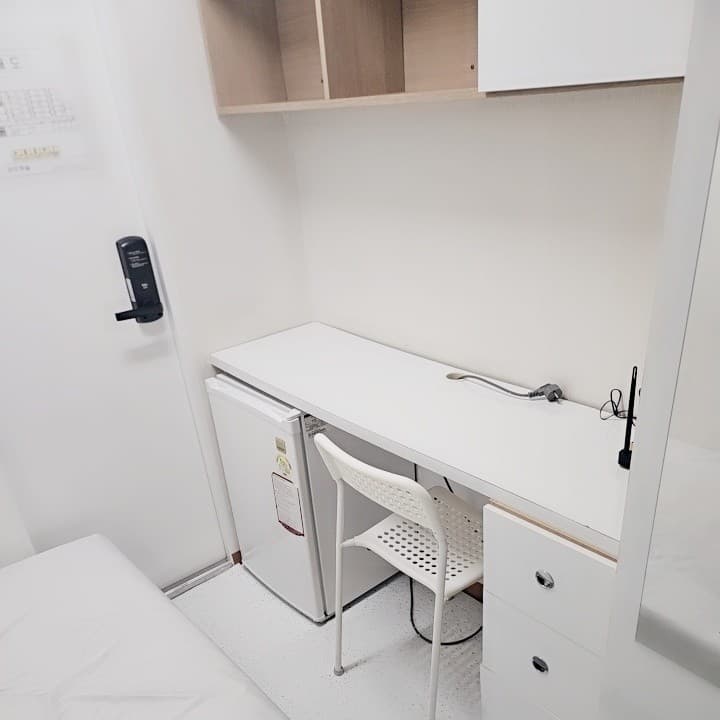 Room B — photo 22 of 22