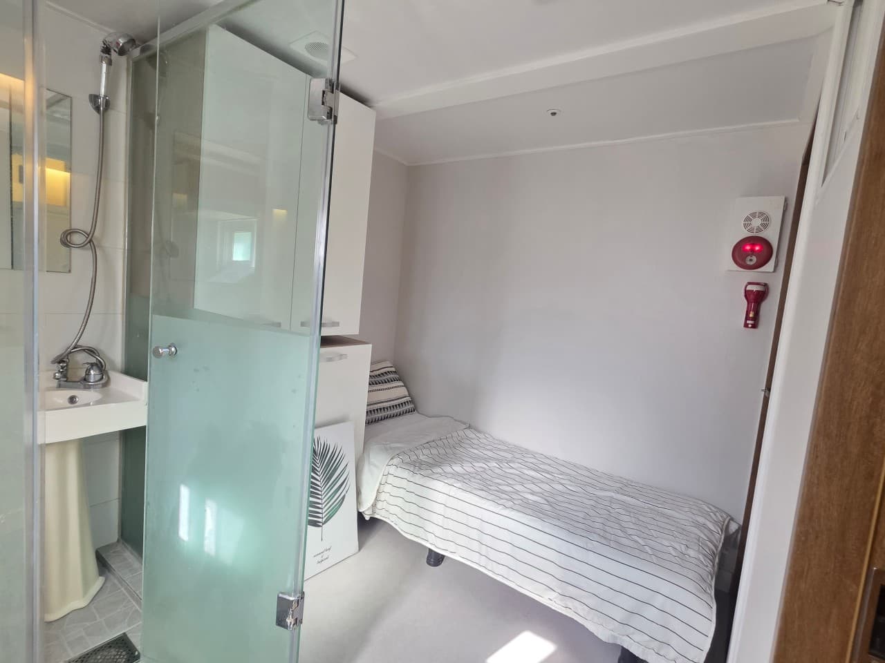 Standard Room A — photo 2 of 4