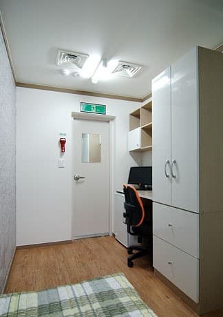 Studio (Monthly Rent 390,000–500,000 Won) — photo 2 of 16