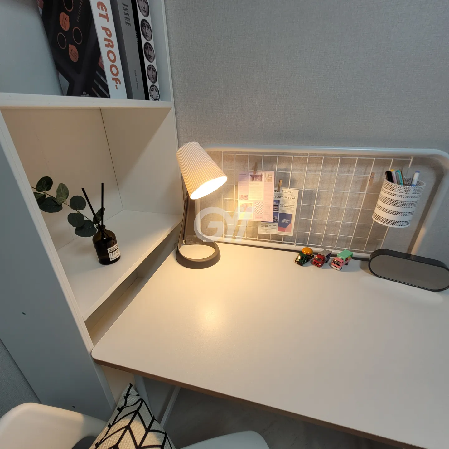 Simple Room (Deposit 100,000 won) — photo 2 of 4
