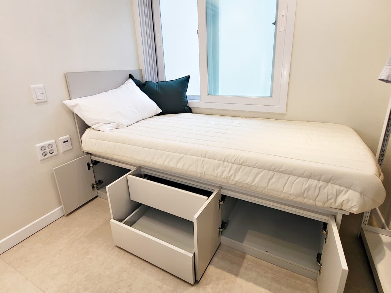 Room B (Studio Type) -- Deposit 300,000 Won — photo 11 of 11