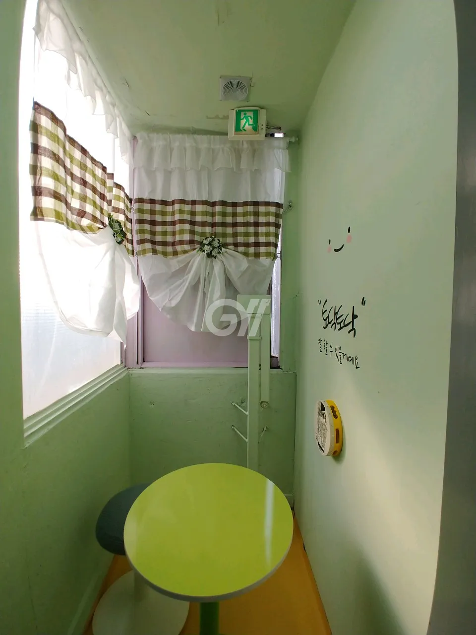 Mini Room (Monthly Rent 290,000–350,000 KRW) — photo 2 of 2
