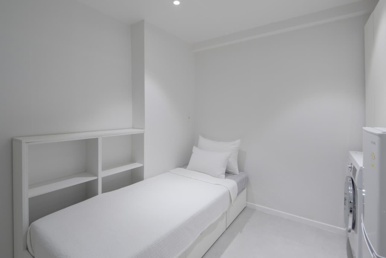 Suite Room (Deposit 200,000 KRW) — photo 4 of 4
