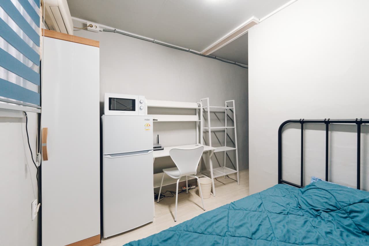 고고스테이 안양역점 — photo 1 of 26