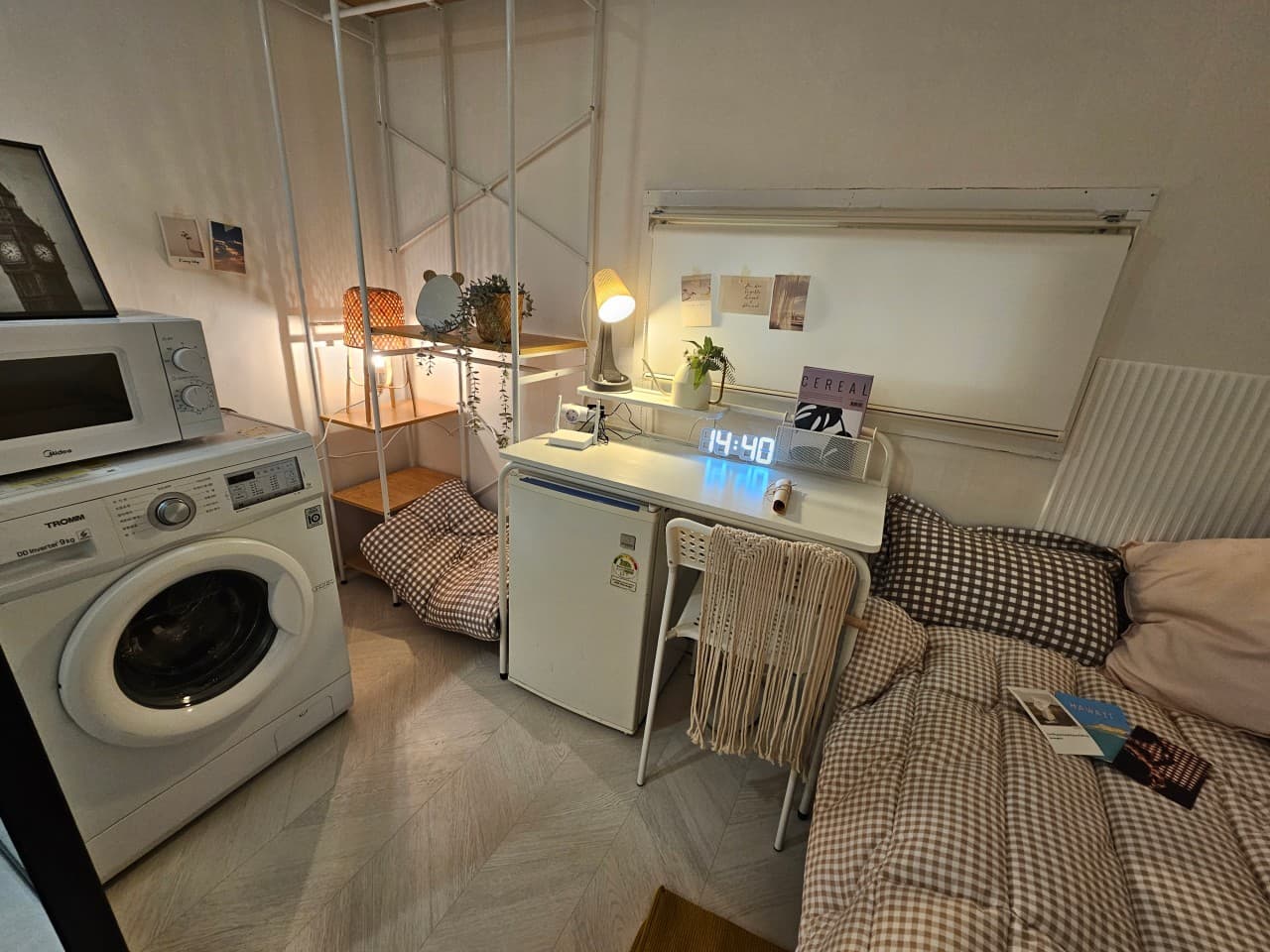 Suite Room (Deposit 200,000 KRW) — photo 1 of 9