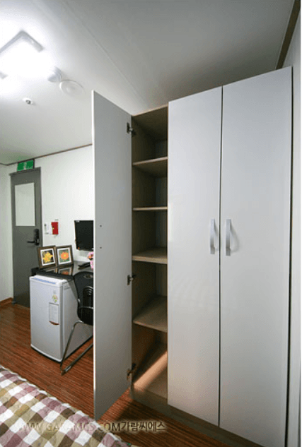 3rd and 4th Floor Oneroomtel — photo 2 of 9