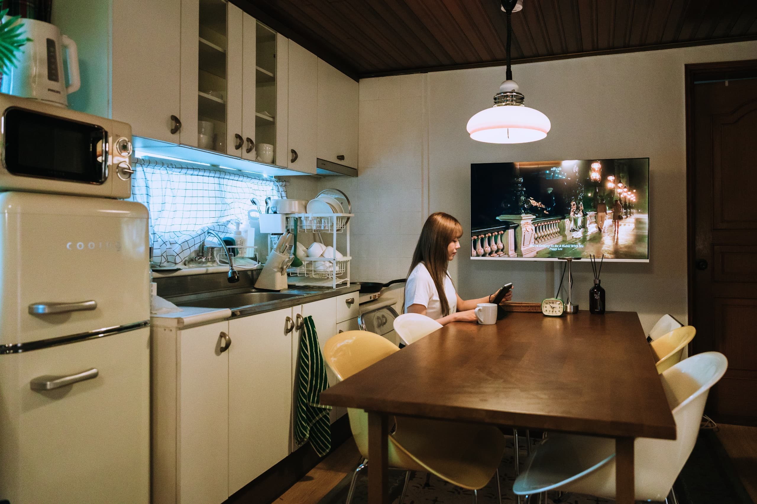 Itaewon · 4 Beds · Near Myeongdong, Seongsu & Hongdae — photo 2 of 26